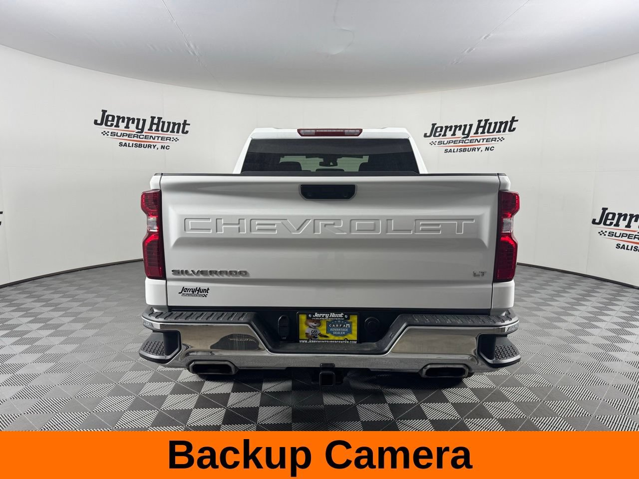 Used 2025 Chevrolet Silverado 1500 LT AWD/4WD image 8