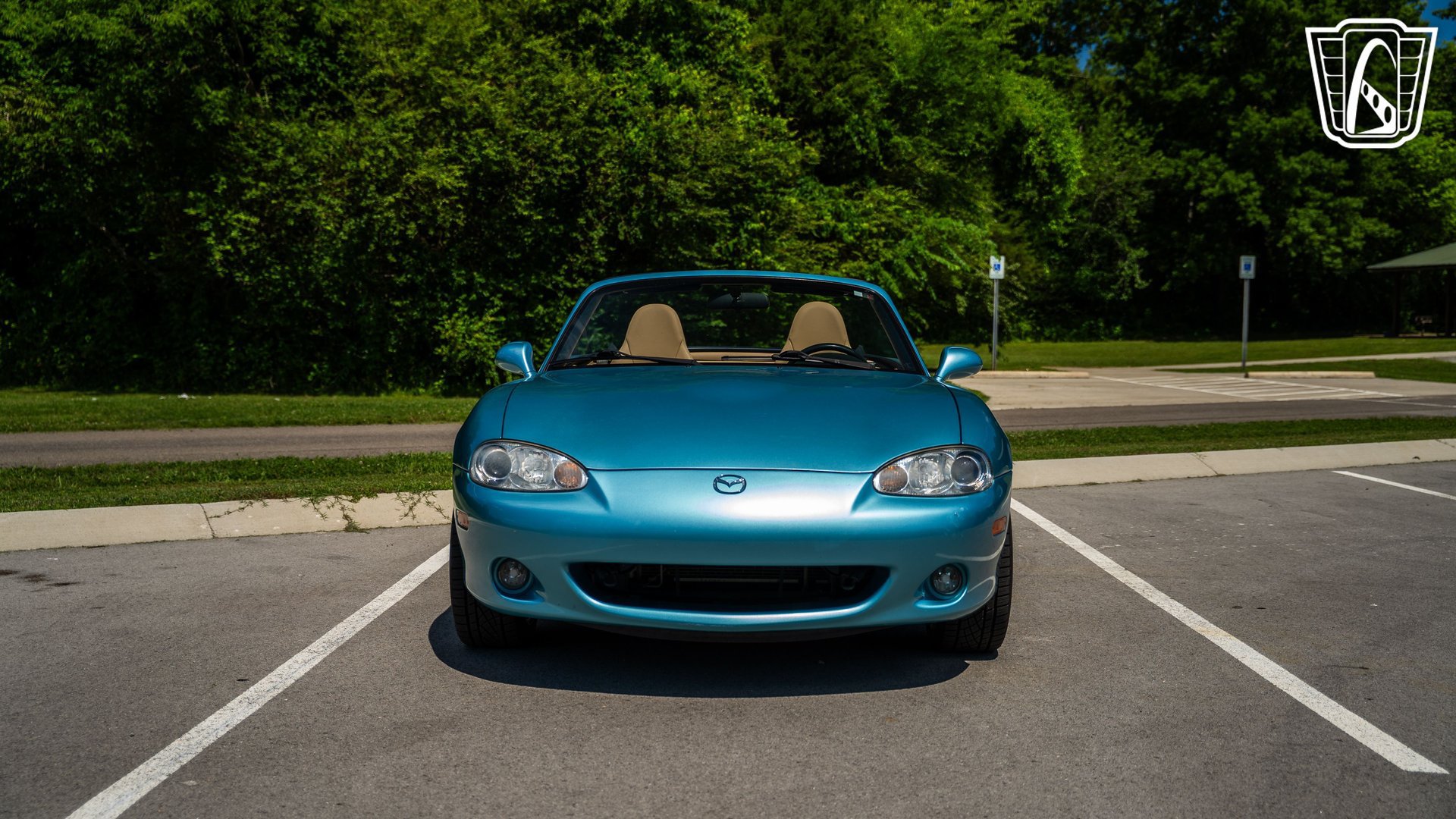 Used 2001 MAZDA MX-5 Miata RWD image 3