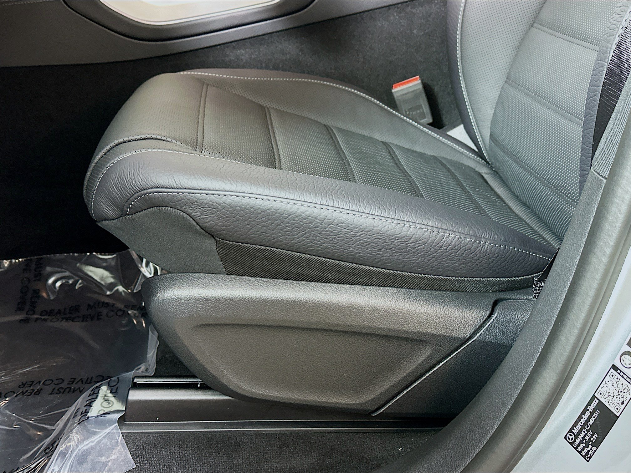 New 2026 Mercedes-Benz GLS 580 4MATIC image 21