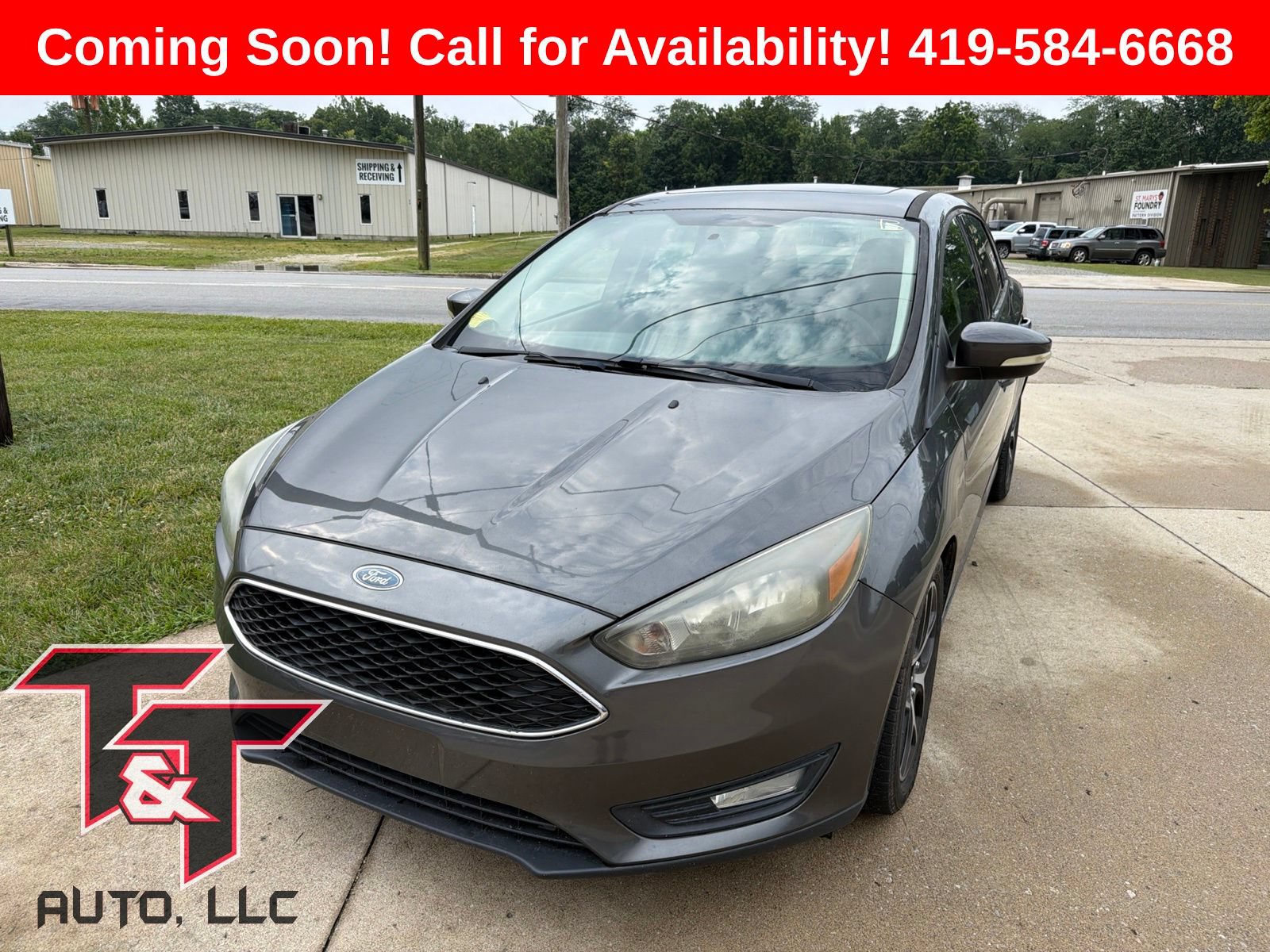 Used 2017 Ford Focus SEL FWD image 4