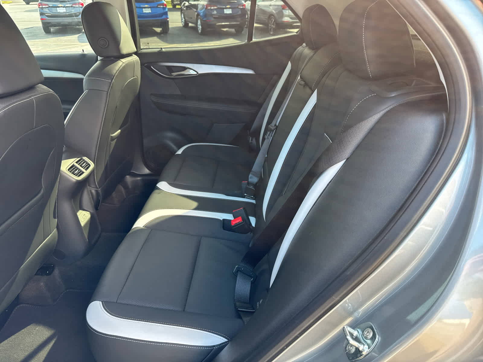 Used 2025 Buick Envision Sport Touring image 16