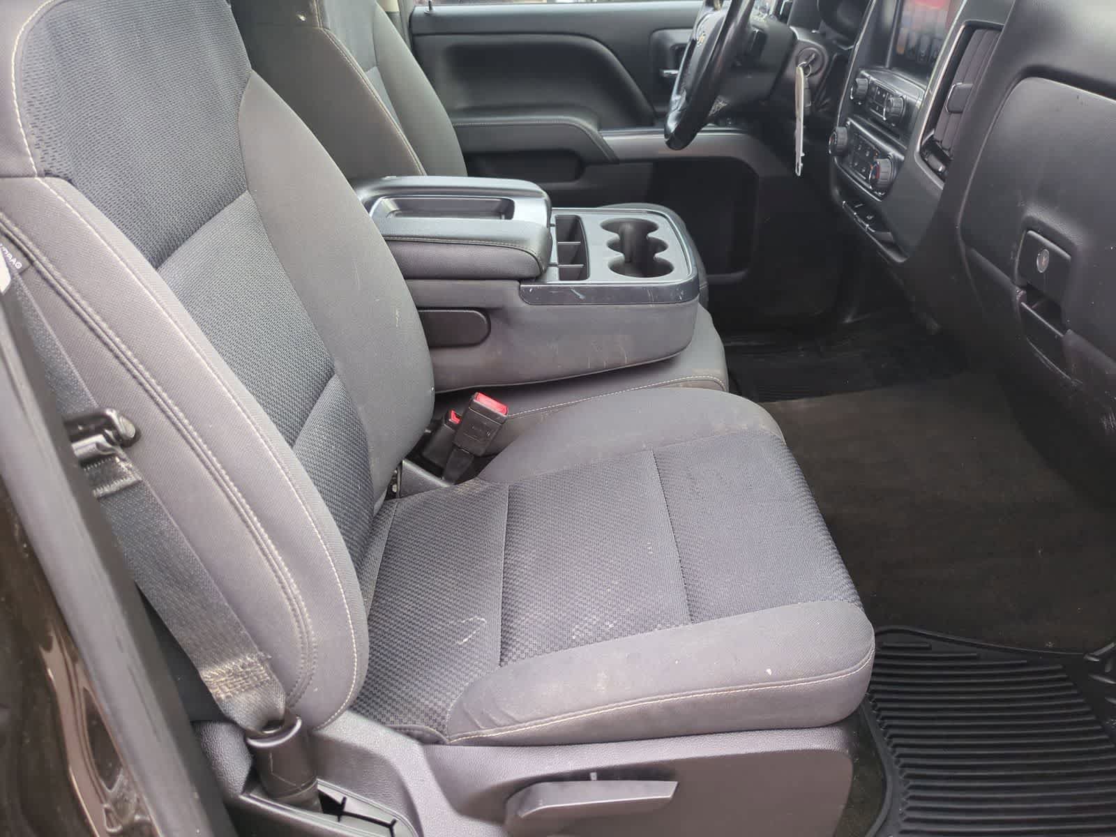 Used 2018 Chevrolet Silverado 1500 LT AWD/4WD image 21