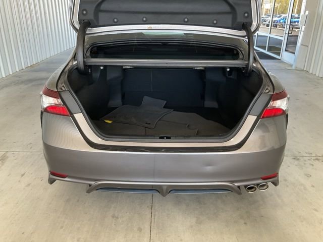 Used 2021 Toyota Camry SE image 21