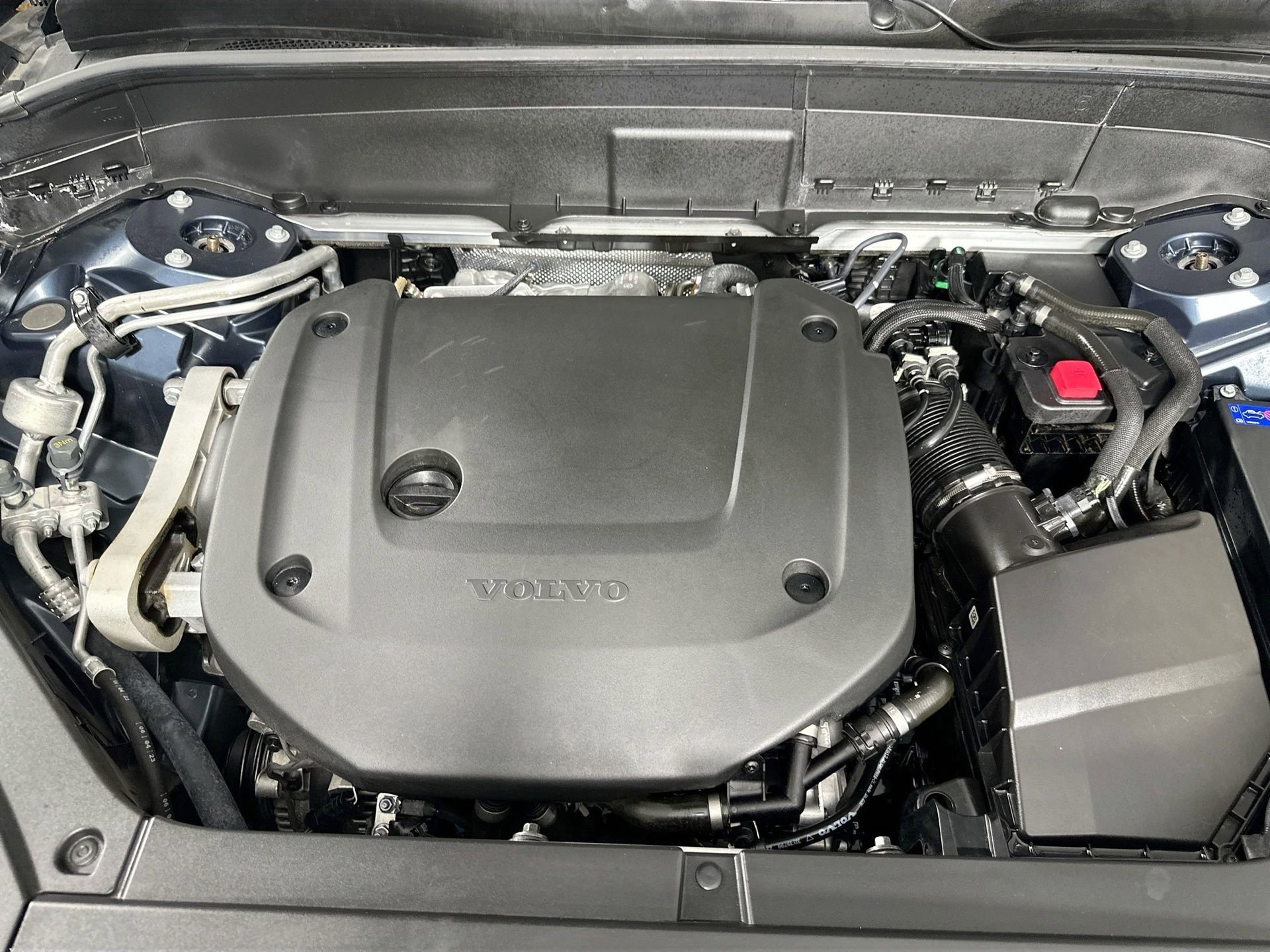 Used 2024 Volvo XC90 B6 Plus w/ Protection Package Premier image 32