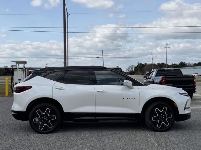 Used 2023 Chevrolet Blazer RS image 8