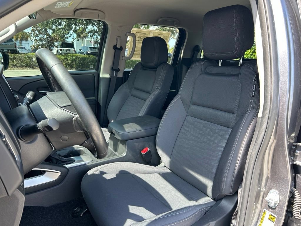Certified 2024 Nissan Frontier SV w/ SV Convenience Package RWD image 22