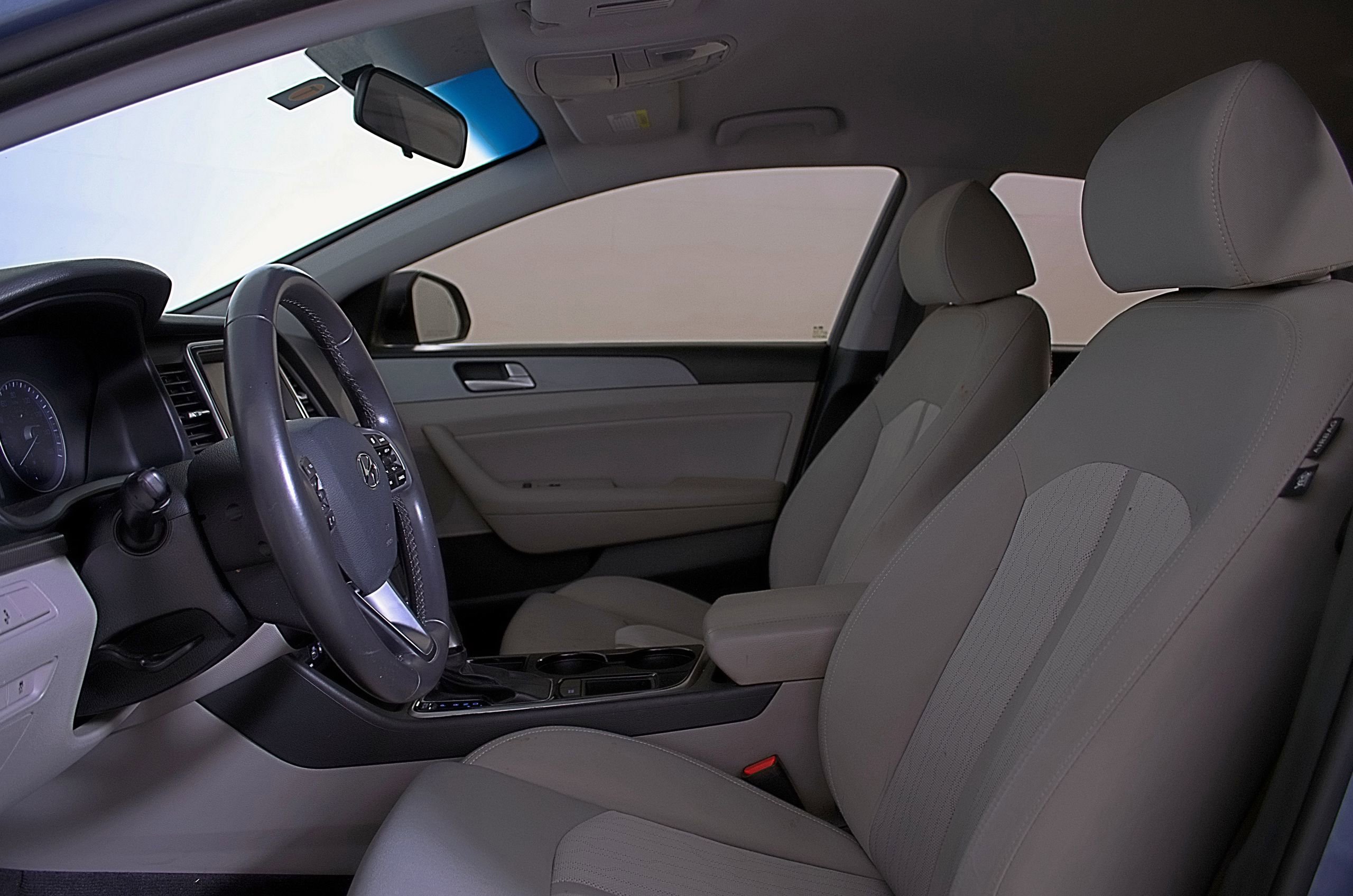 Used 2018 Hyundai Sonata SE image 21