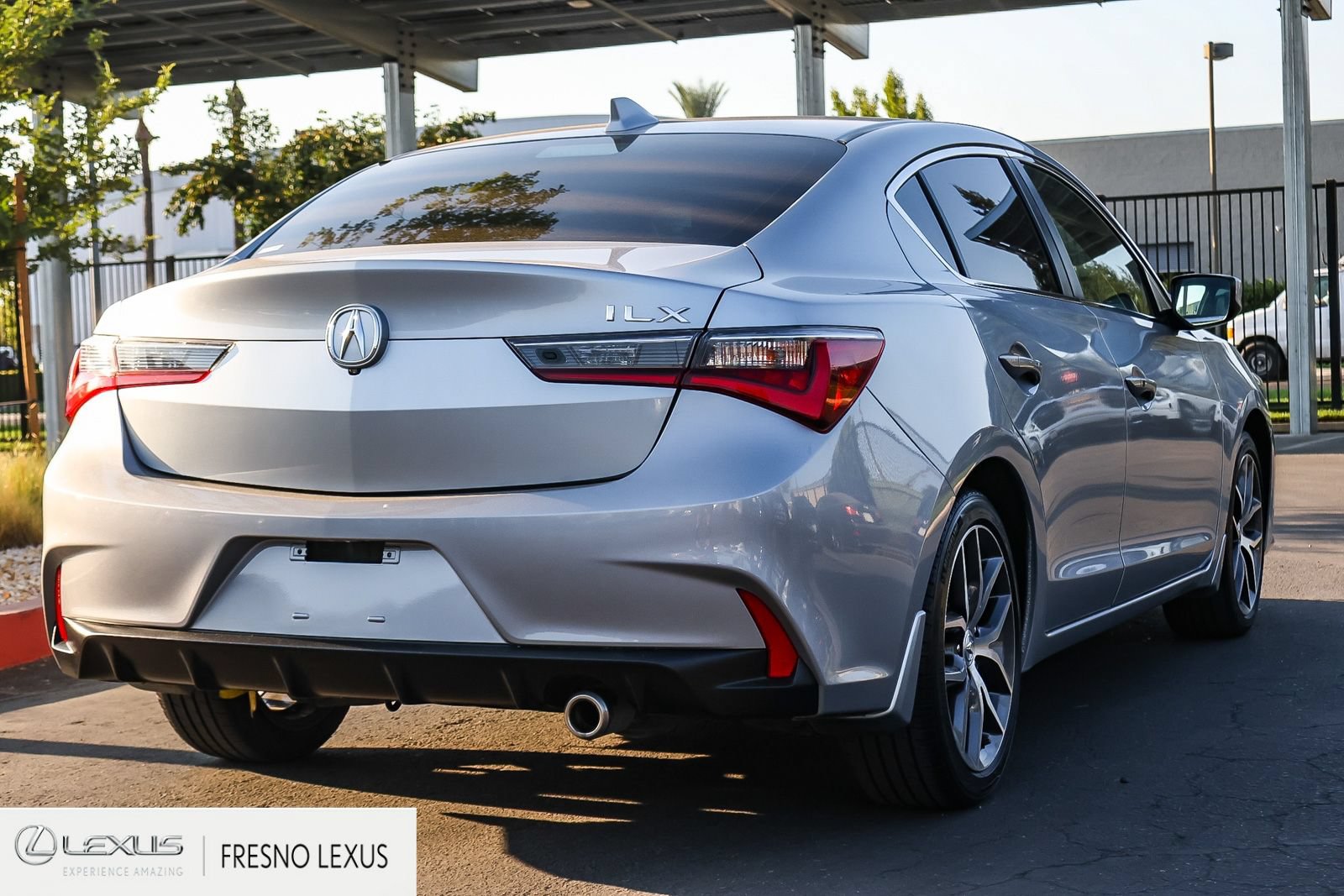 Used 2019 Acura ILX w/ Premium Package FWD image 6