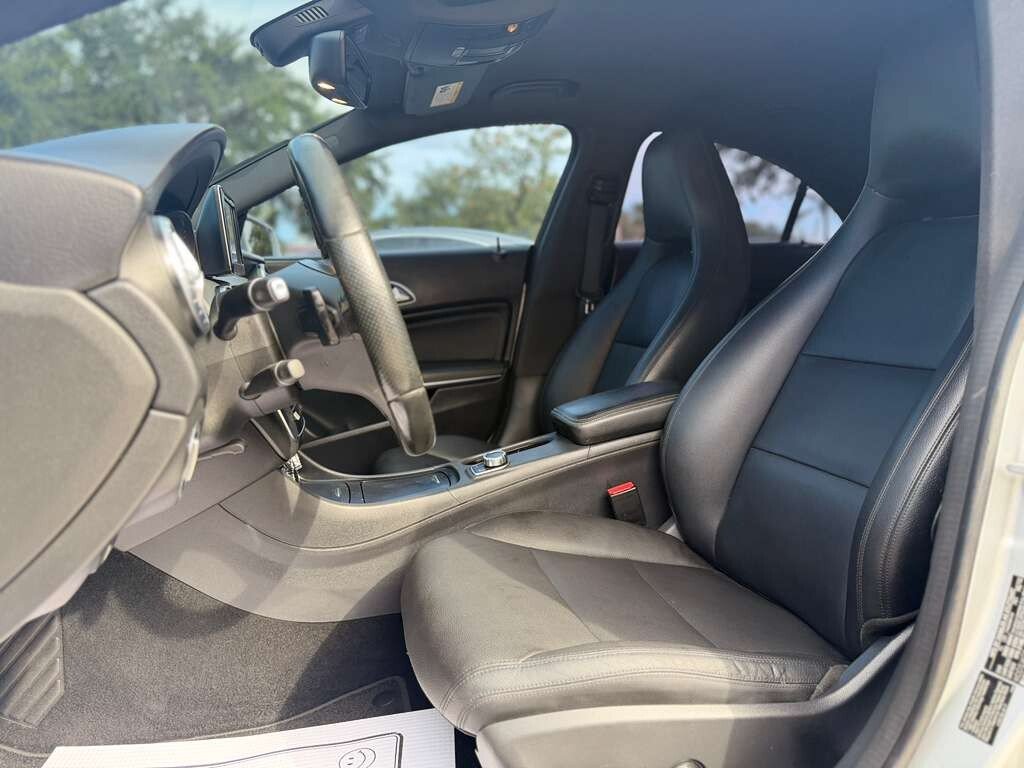 Used 2014 Mercedes-Benz CLA 250 4MATIC w/ Multimedia Package image 10