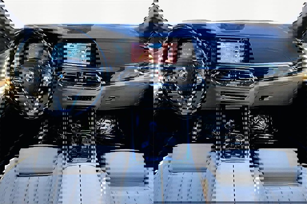 Used 2019 BMW X5 xDrive40i w/ Convenience Package image 16