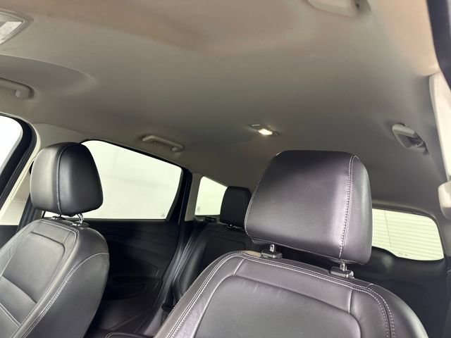 Used 2017 Ford Escape Titanium image 12