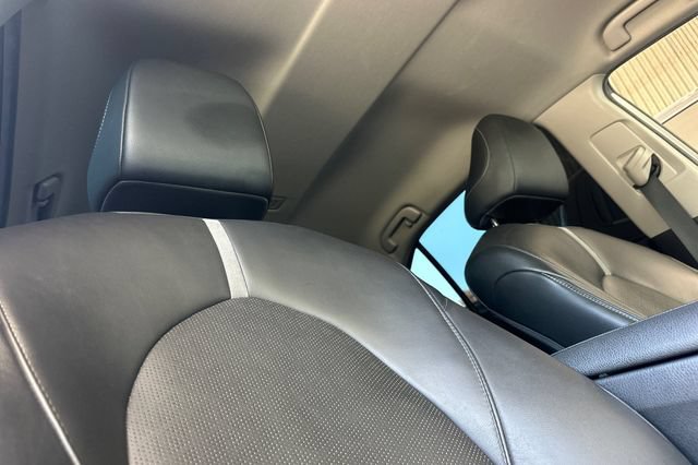 Used 2021 Toyota Camry XSE FWD image 16