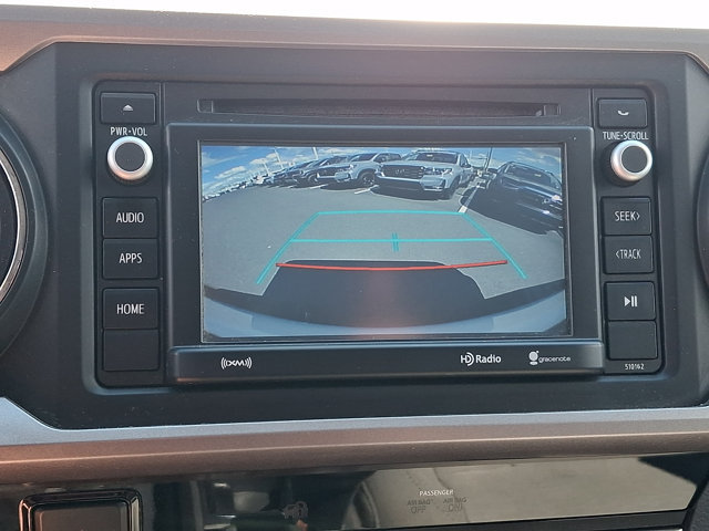 Used 2017 Toyota Tacoma SR5 AWD/4WD image 17