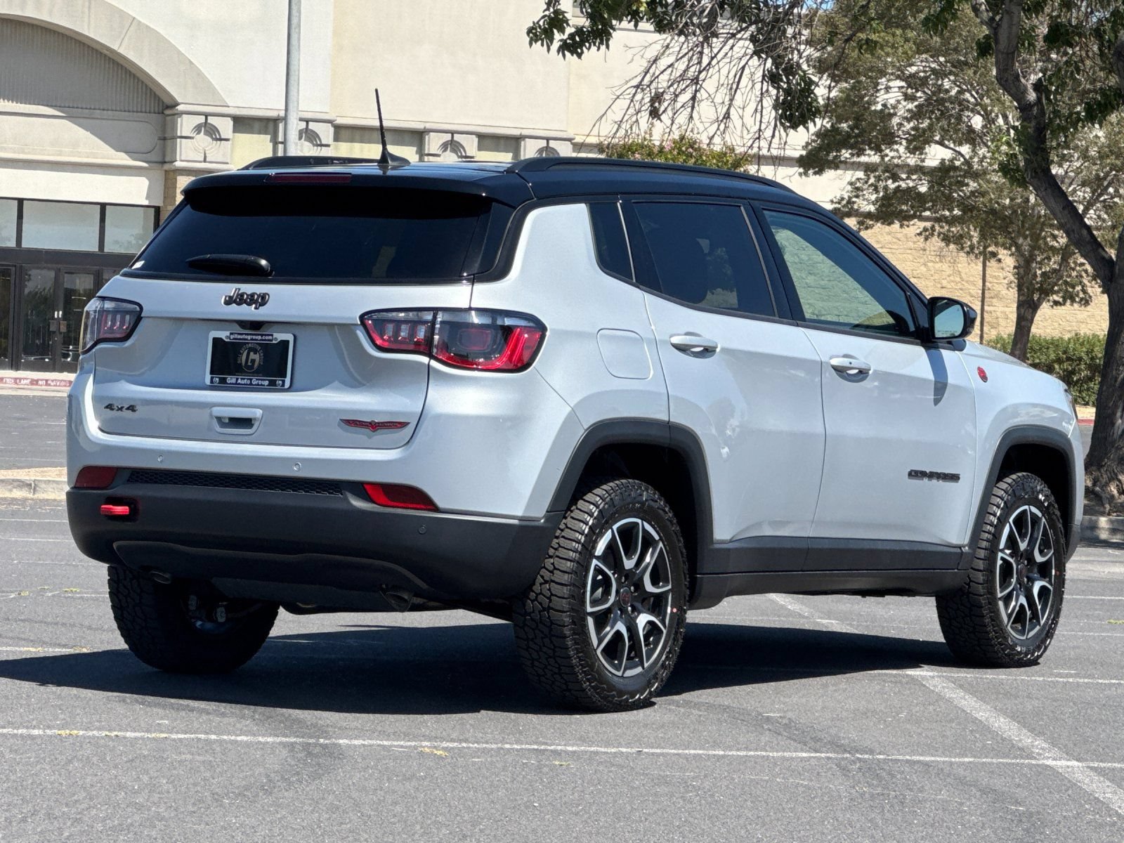 New 2026 Jeep Compass Trailhawk AWD/4WD image 4