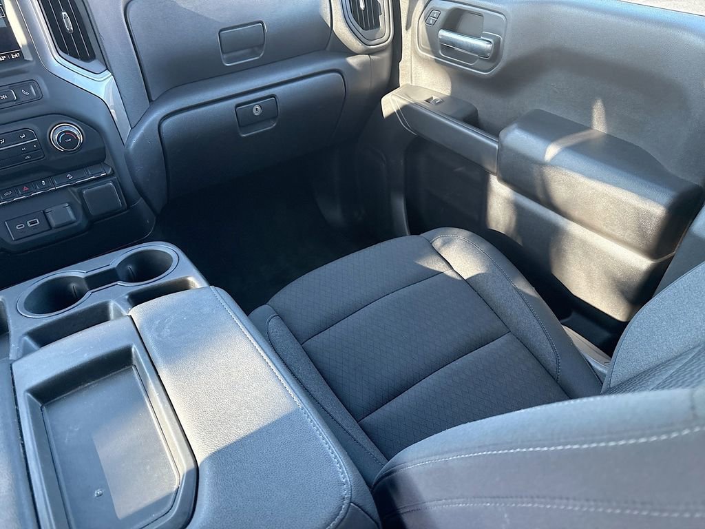 Used 2025 Chevrolet Silverado 1500 Custom Trail Boss w/ Dark Appearance Package image 22