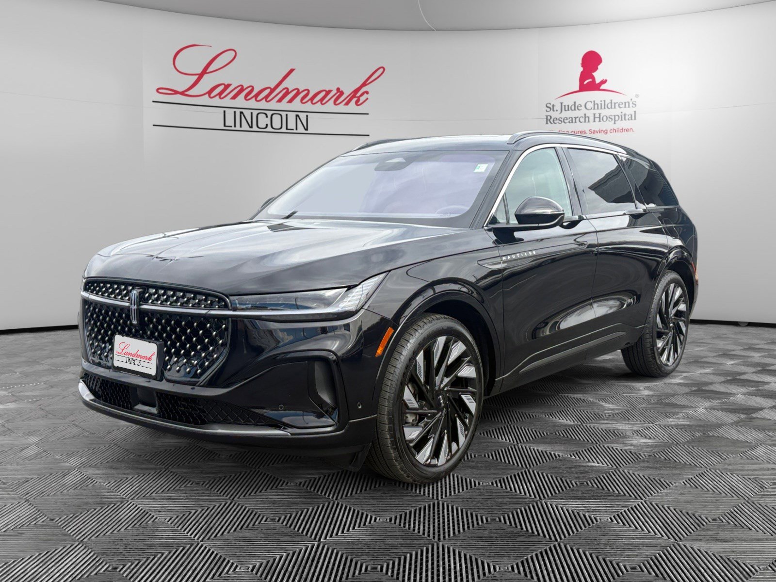 Certified 2024 Lincoln Nautilus Black Label w/ Jet Appearance Package (87T)