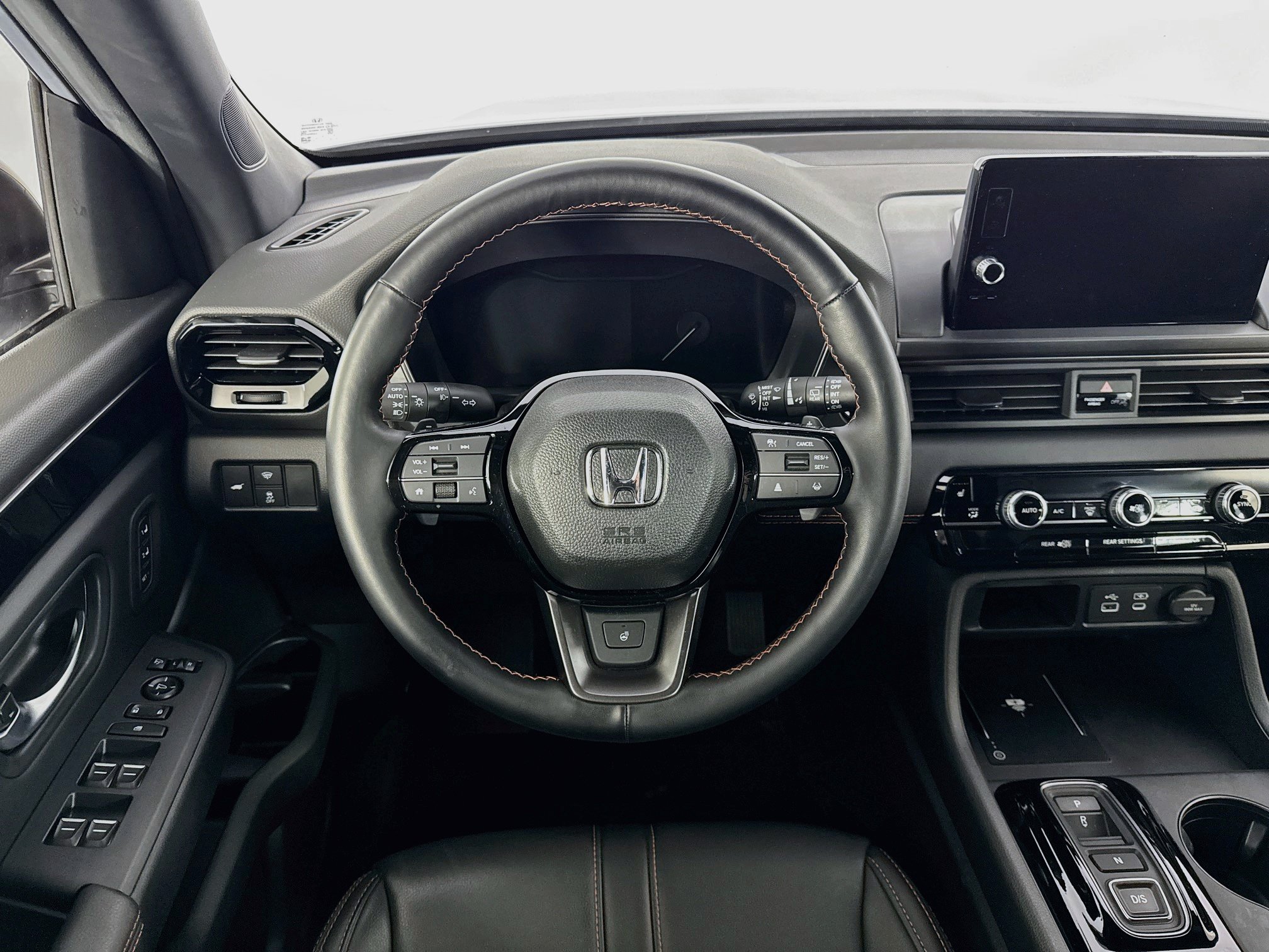 Certified 2025 Honda Pilot TrailSport image 22