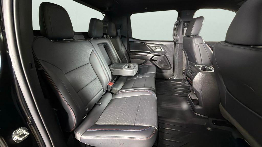 Used 2024 Chevrolet Silverado EV RST image 33