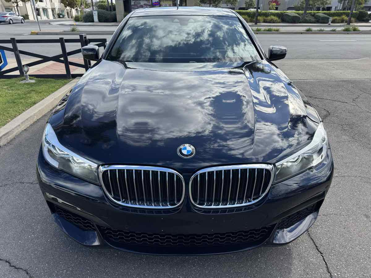 Used 2019 BMW 740i w/ Executive Package image 10