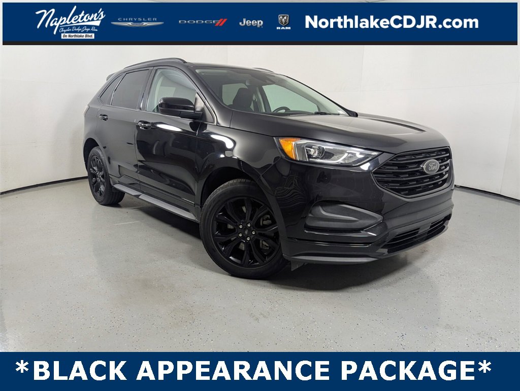 Used 2022 Ford Edge SE w/ Black Appearance Package