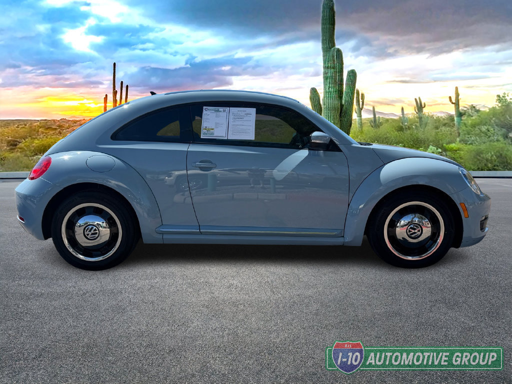 Used 2013 Volkswagen Beetle 2.5 FWD image 3
