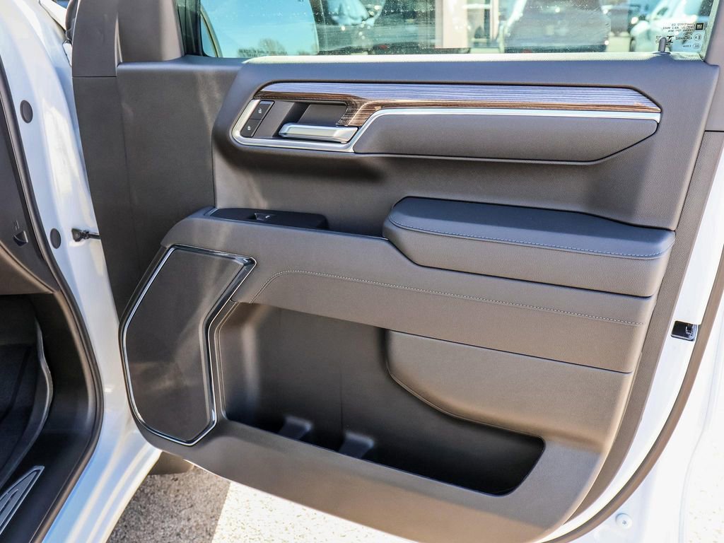 New 2026 Chevrolet Silverado 1500 LT w/ All Star Edition Plus image 18