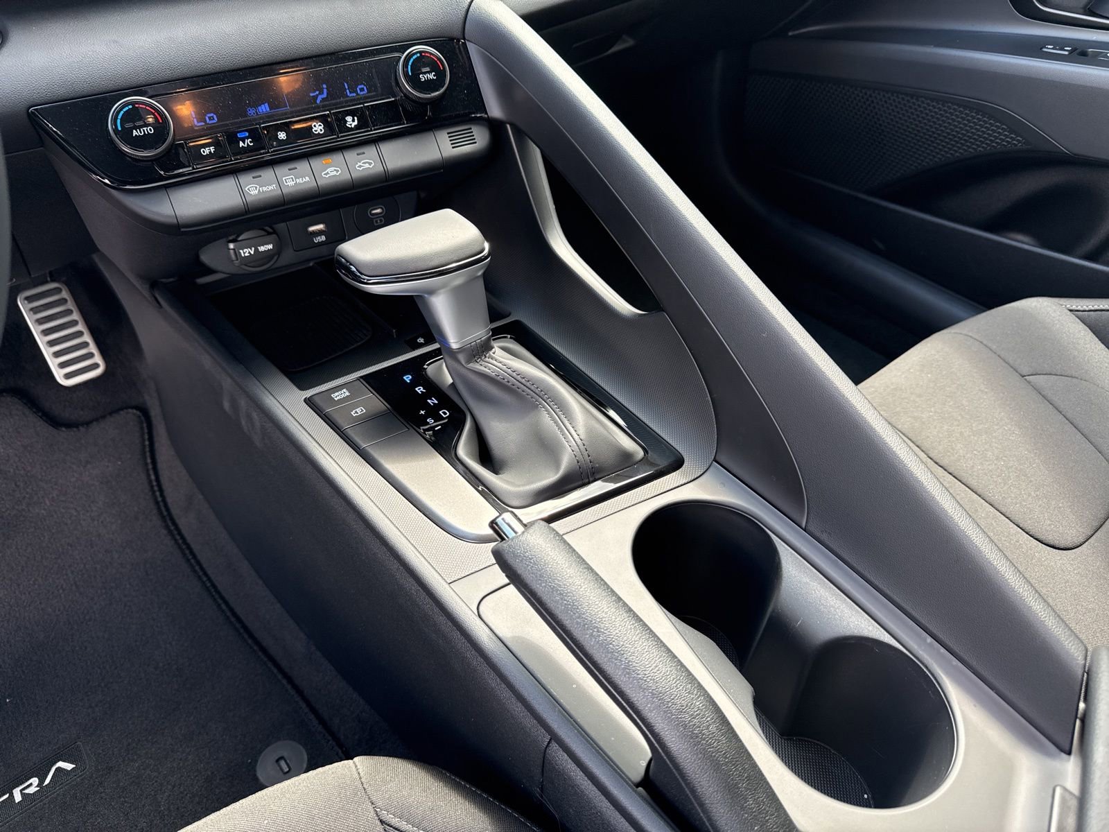 Certified 2026 Hyundai Elantra Sport image 22
