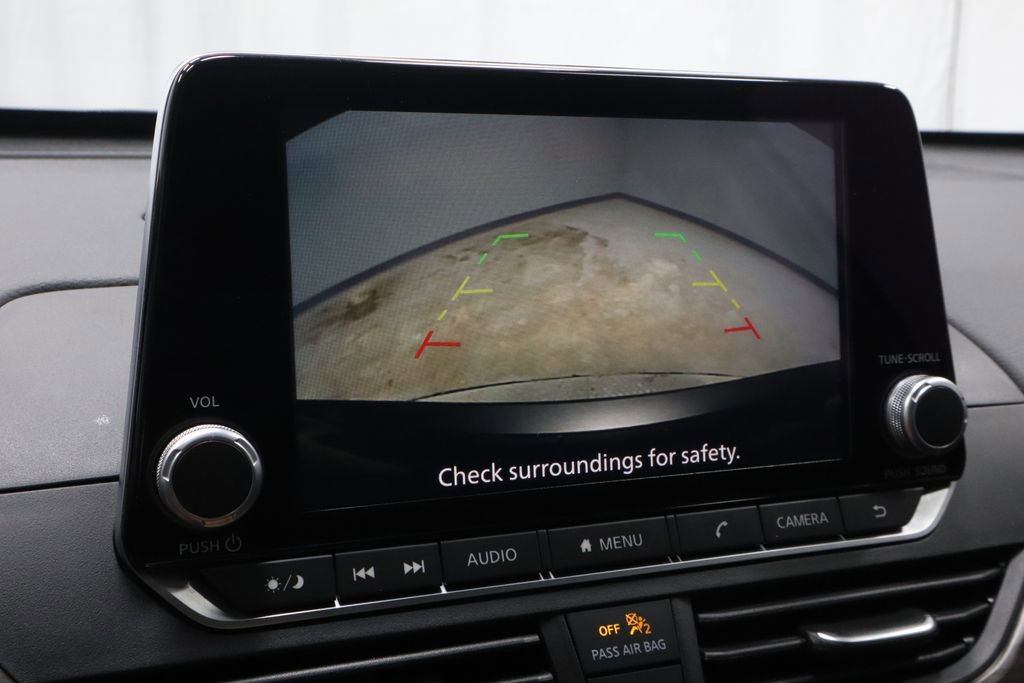 Certified 2024 Nissan Altima 2.5 SV AWD/4WD image 3