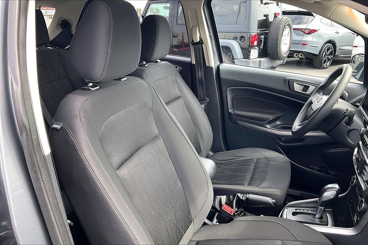 Used 2021 Ford EcoSport SE FWD image 20