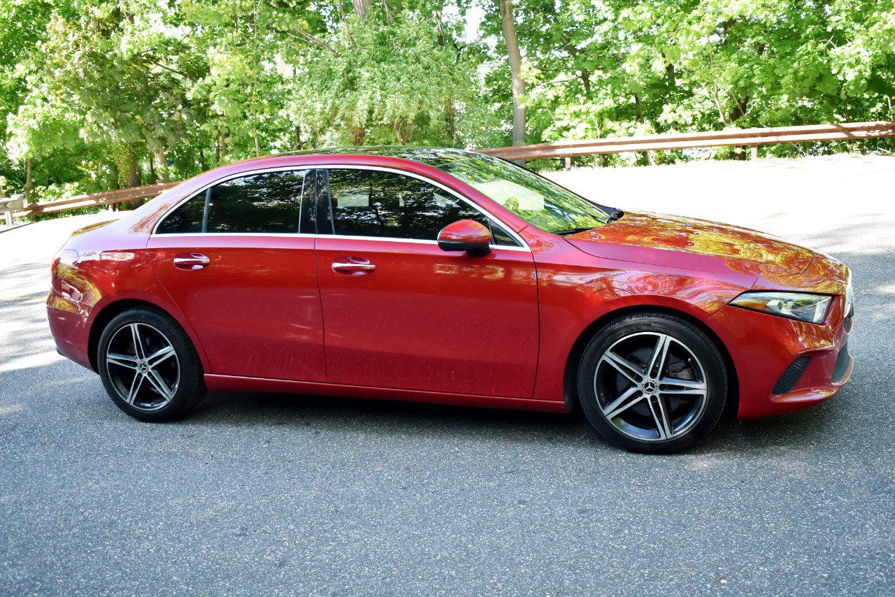 Used 2019 Mercedes-Benz A 220 4MATIC image 9