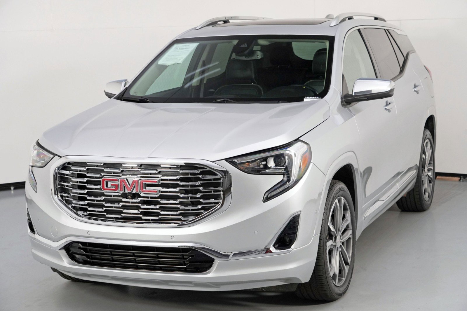 Used 2020 GMC Terrain Denali w/ GMC Pro Grade Package image 48