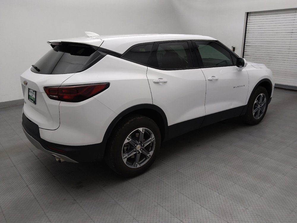 Used 2024 Chevrolet Blazer LT w/ Driver Confidence Package FWD image 10