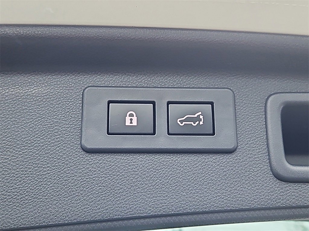 Used 2023 Subaru Forester Premium image 20