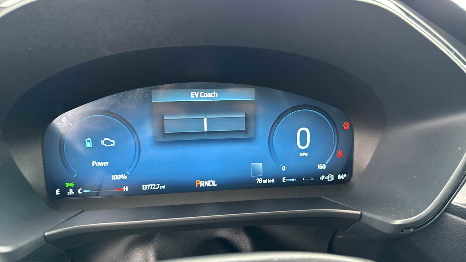 Used 2025 Ford Escape ST-Line Elite w/ Class II Trailer Tow Package image 30