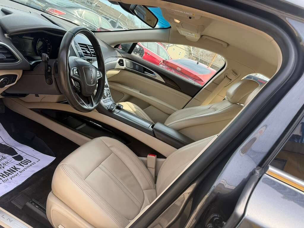 Used 2017 Lincoln MKZ Select w/ Select Plus Package image 17