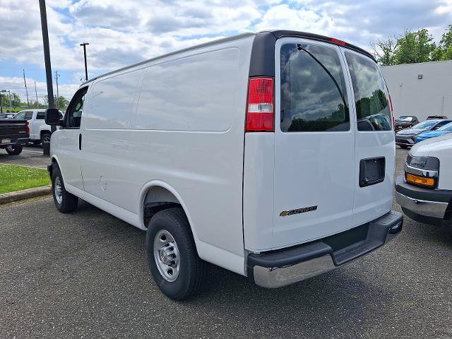 New 2026 Chevrolet Express 2500 w/ Driver Convenience Package RWD image 3