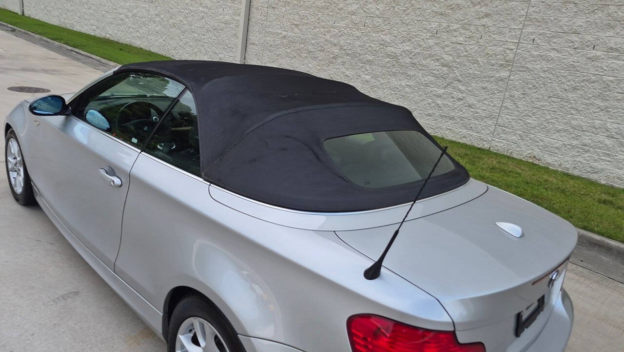 Used 2008 BMW 128i Convertible RWD image 13