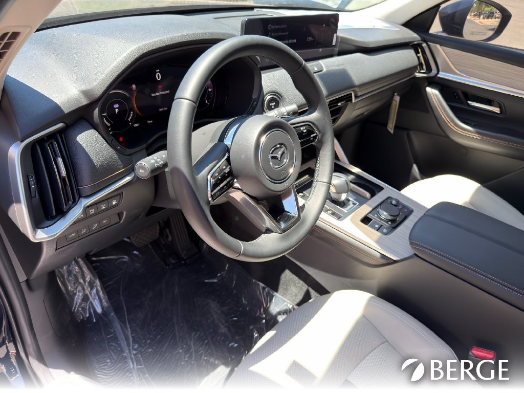 New 2026 MAZDA CX-90 Plug-In Hybrid w/ Preferred AWD/4WD image 14