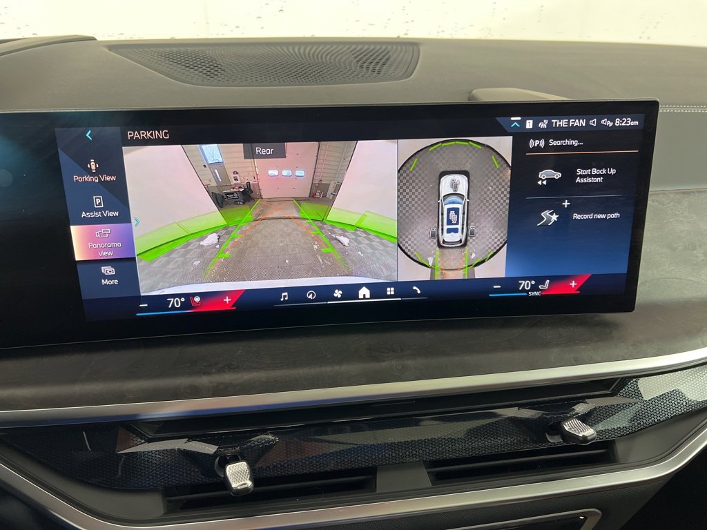 Used 2026 BMW X7 xDrive40i w/ Premium Package image 9