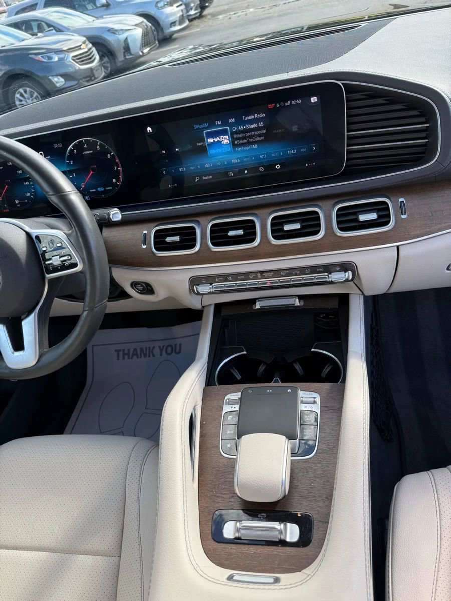 Used 2020 Mercedes-Benz GLS 450 4MATIC image 33