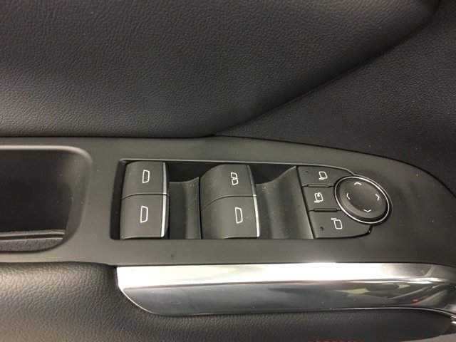 Used 2024 Chevrolet Traverse RS w/ LPO, Floor Liner Package image 36