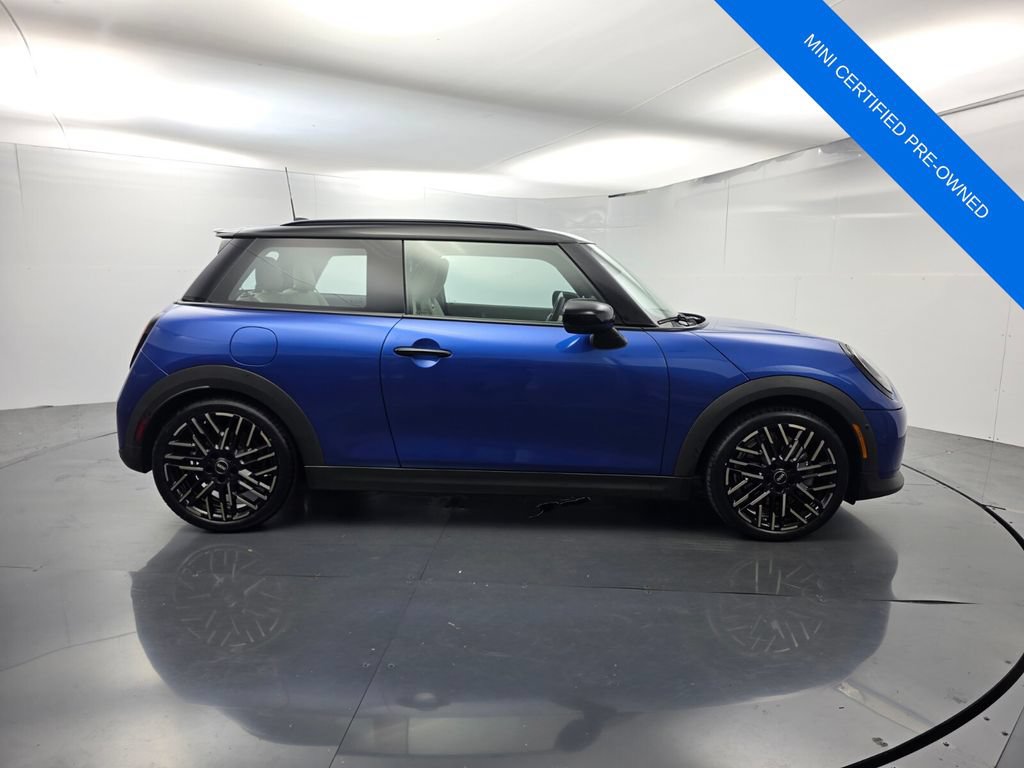 Used 2025 MINI Cooper S FWD image 3