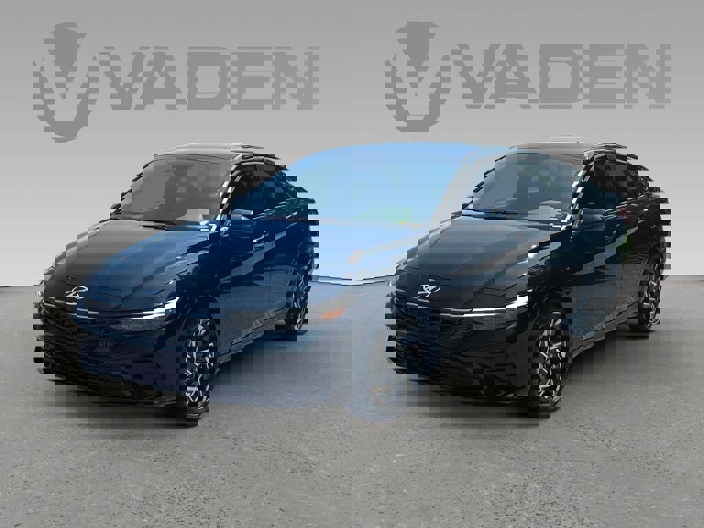 New 2025 Hyundai Elantra Sport image 21