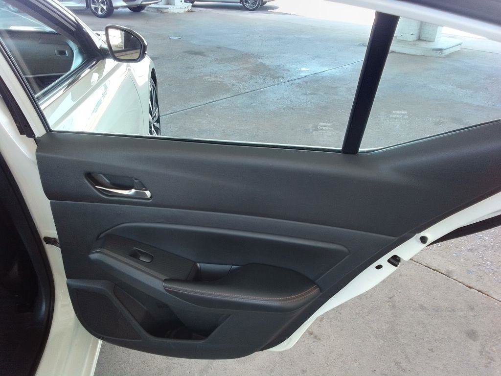 Used 2019 Nissan Altima 2.5 SR w/ SR Premium Package FWD image 25
