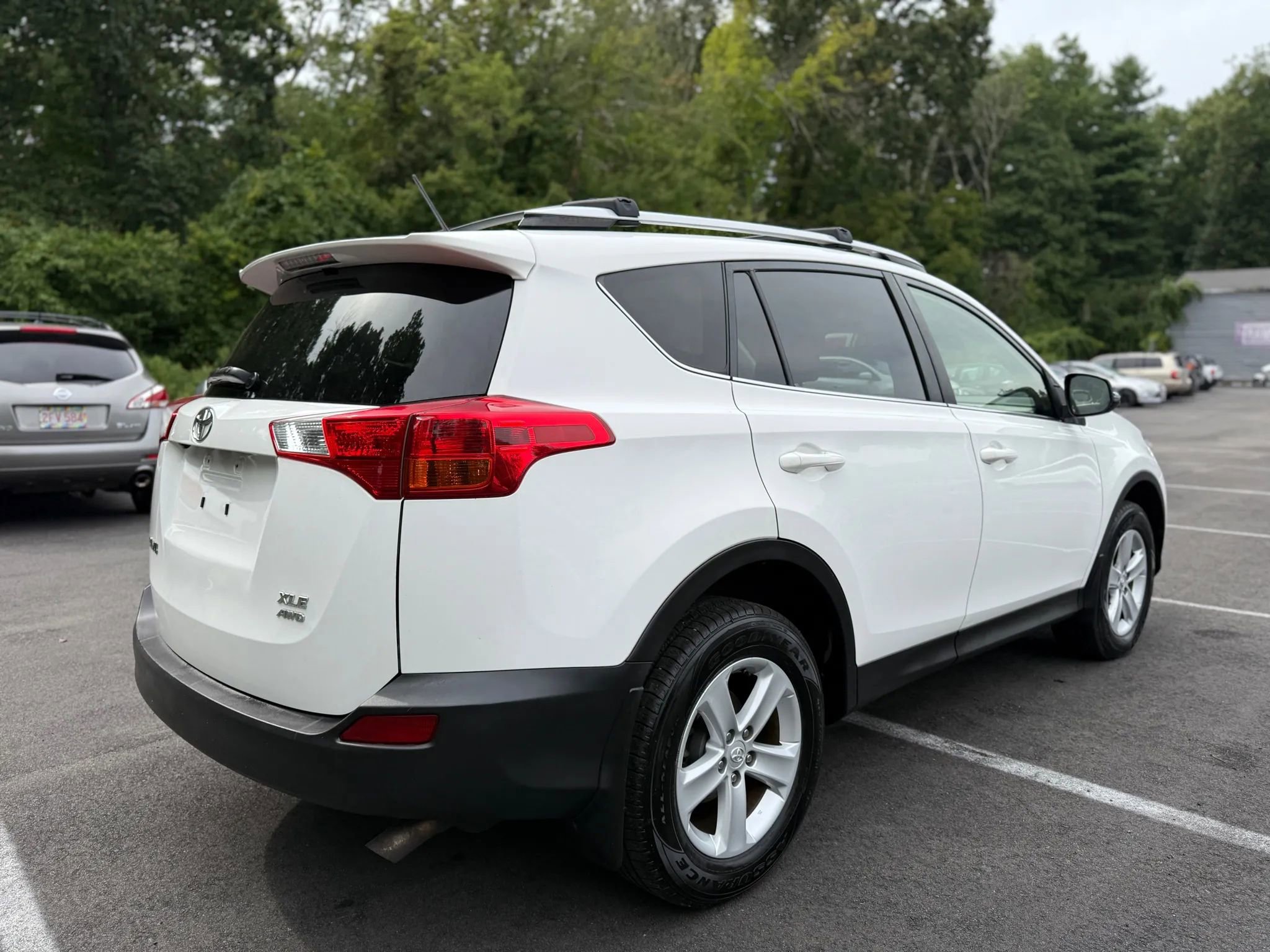 Used 2013 Toyota RAV4 XLE image 5