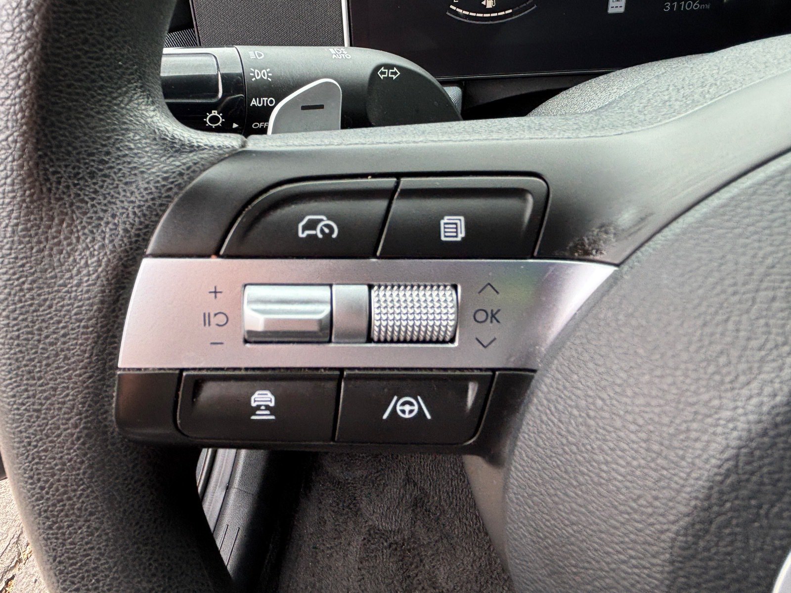Used 2025 Hyundai Sonata SEL FWD image 22