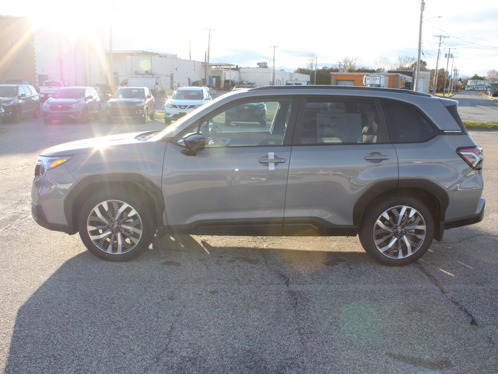 New 2025 Subaru Forester Touring image 5