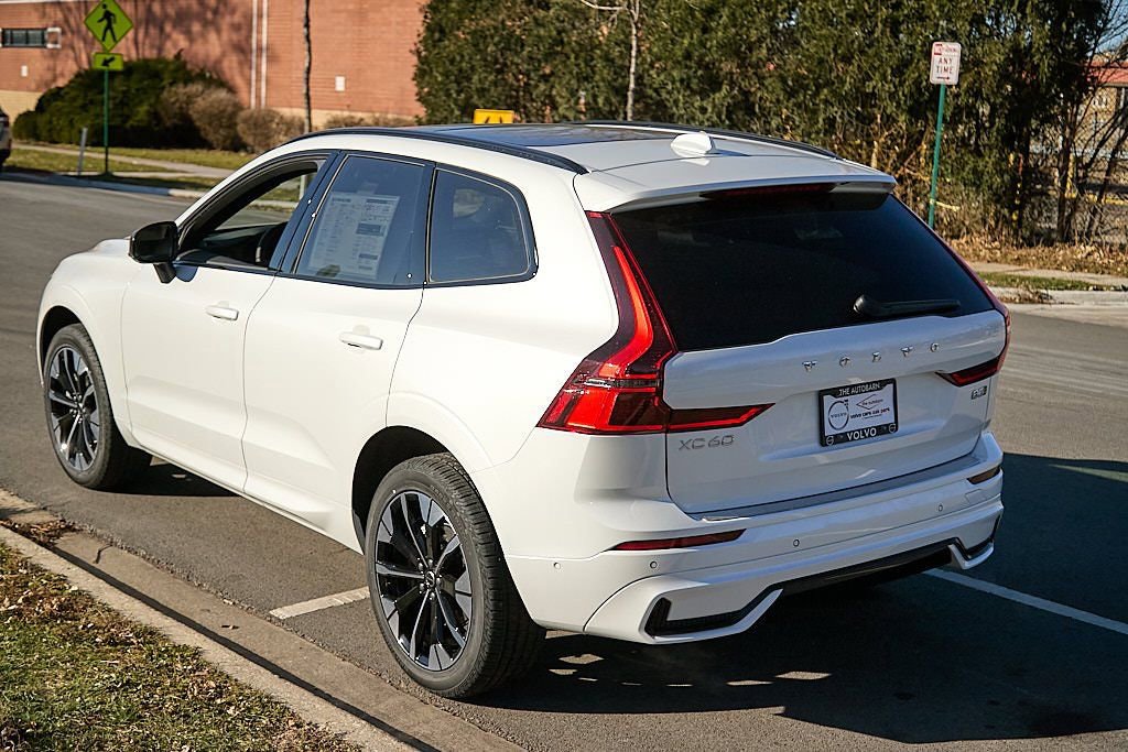 New 2026 Volvo XC60 B5 Plus w/ Protection Package Premier image 6