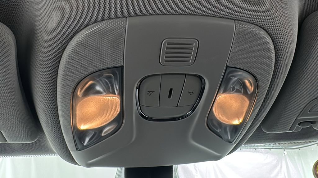 Used 2018 Jeep Compass Latitude w/ Popular Equipment Group image 29