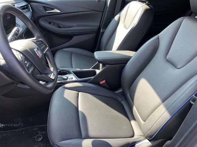 Used 2026 Buick Encore GX Sport Touring w/ Comfort Package image 19